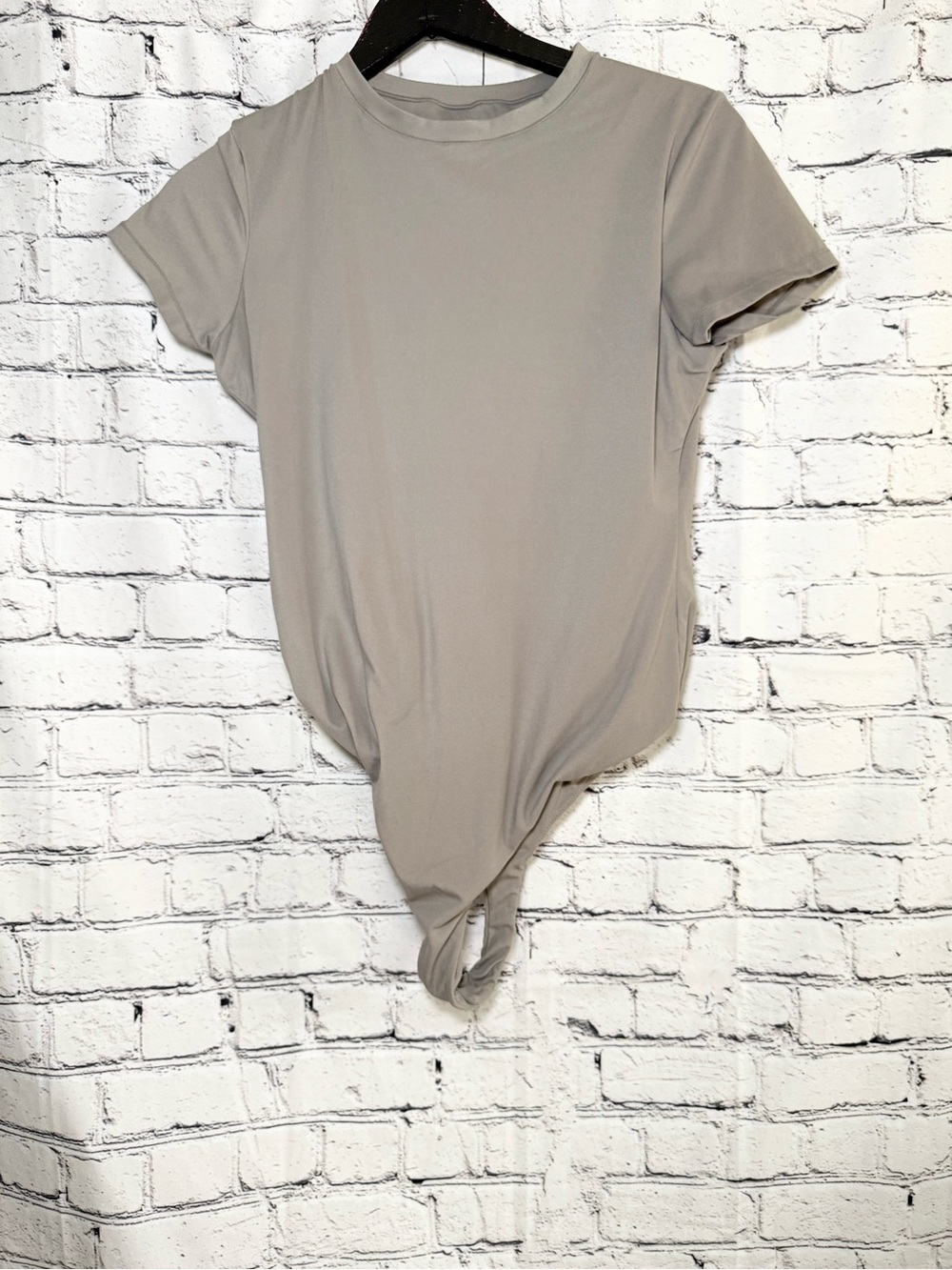 Pumiey. Gray bodysuit. Size L